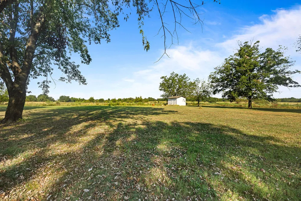 2688 W 627 Chouteau, OK 74337