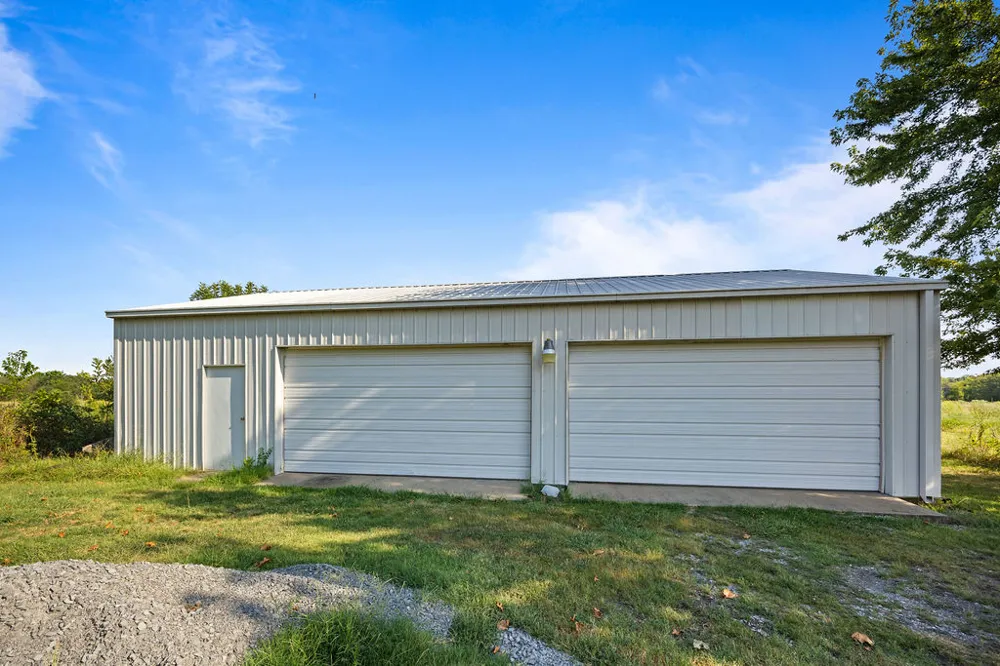 2688 W 627 Chouteau, OK 74337