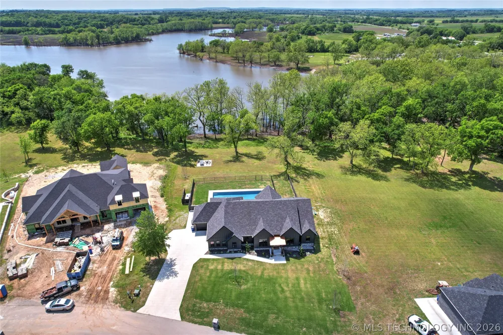 3800 E 482 LANE Pryor, OK 74361