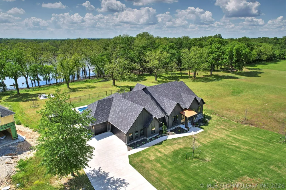 3800 E 482 LANE Pryor, OK 74361