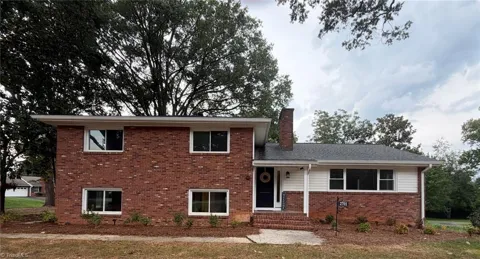 2701 Tudor Road