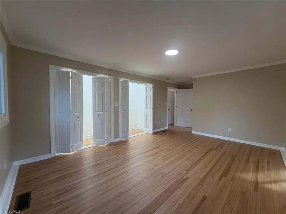 2701 Tudor Road Winston-Salem, NC 27106