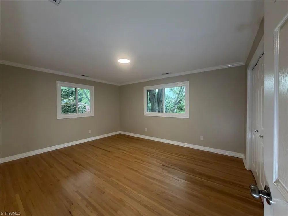 2701 Tudor Road Winston-Salem, NC 27106