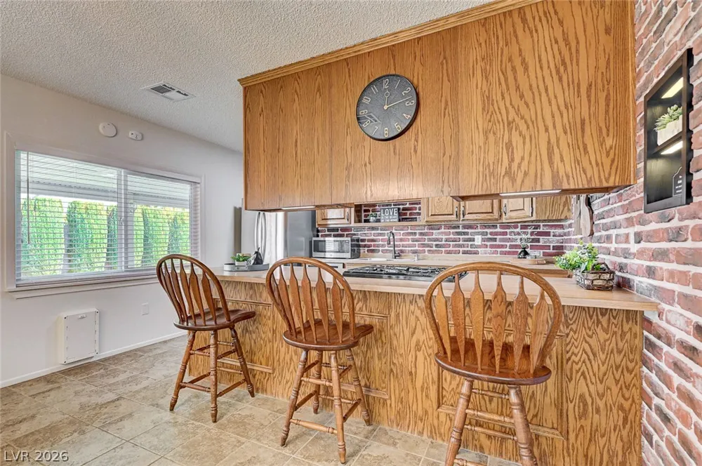 4670 Marnell Drive Las Vegas, NV 89121