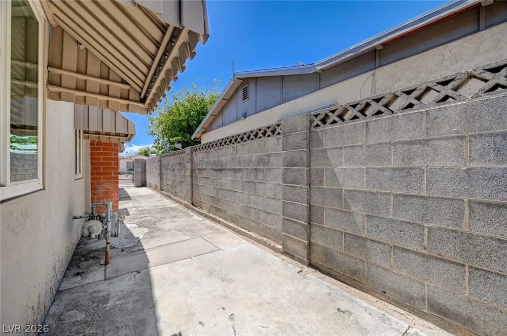 4670 Marnell Drive Las Vegas, NV 89121