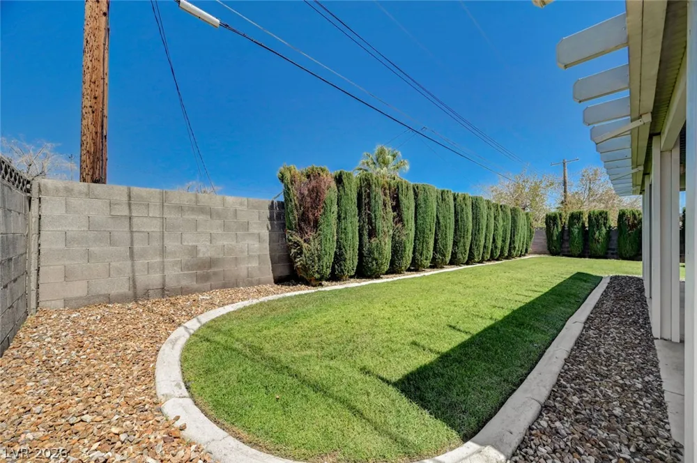 4670 Marnell Drive Las Vegas, NV 89121