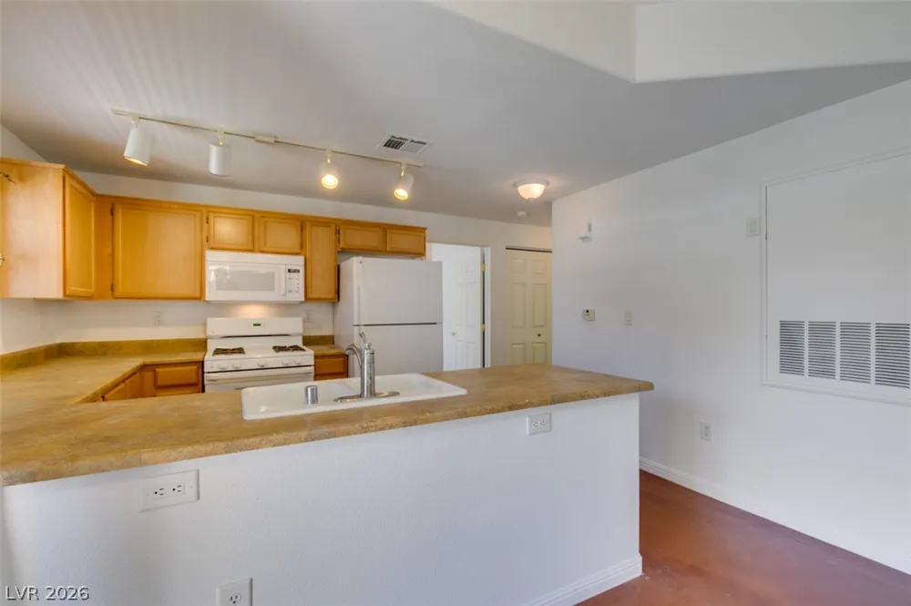 3822 Ormond Beach Street #101 Las Vegas, NV 89129