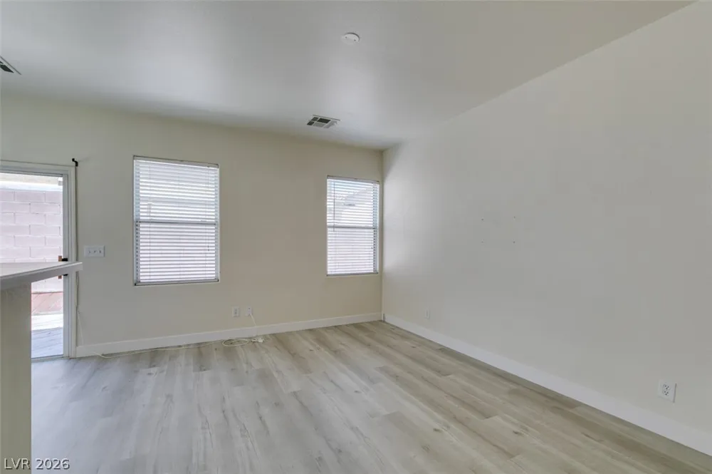5938 Sakhalin Avenue Las Vegas, NV 89139