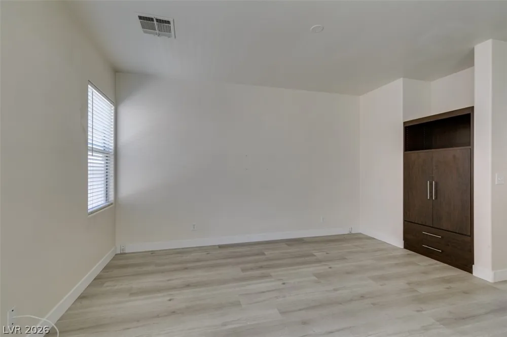 5938 Sakhalin Avenue Las Vegas, NV 89139