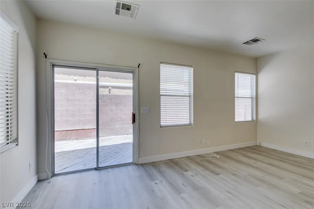 5938 Sakhalin Avenue Las Vegas, NV 89139