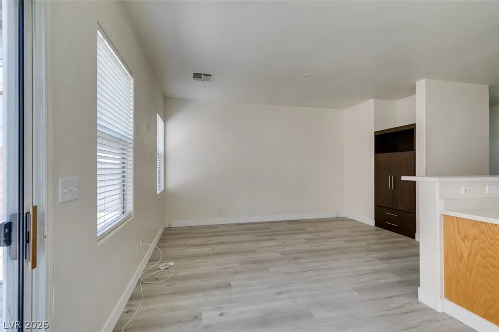 5938 Sakhalin Avenue Las Vegas, NV 89139