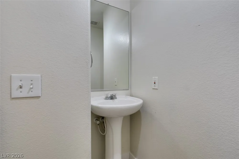 5938 Sakhalin Avenue Las Vegas, NV 89139