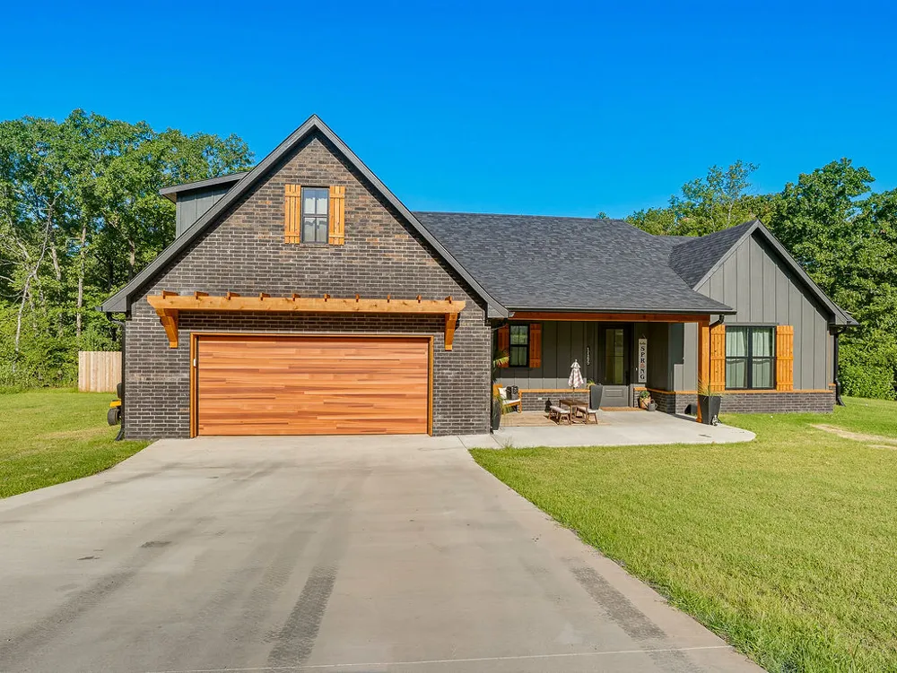 1165 Green Turtle Circle Ada, OK 74820