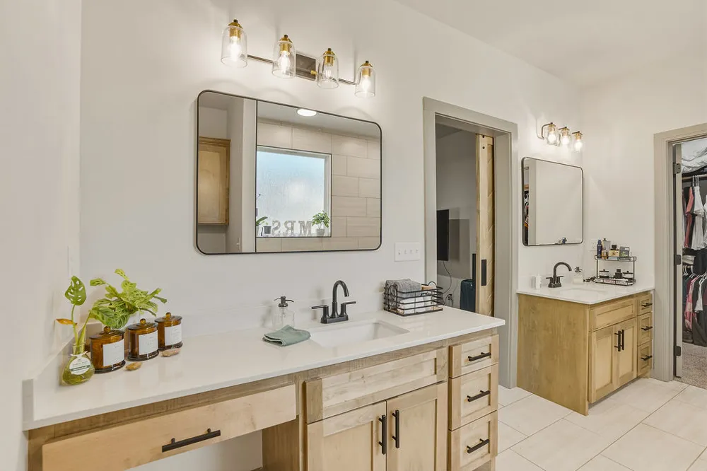 1165 Green Turtle Circle Ada, OK 74820