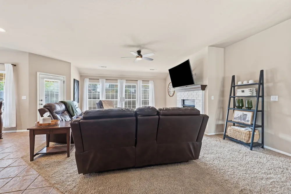 11608 E 102nd Street Owasso, OK 74055