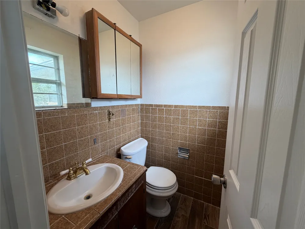 410 W Electric McAlester, OK 74501