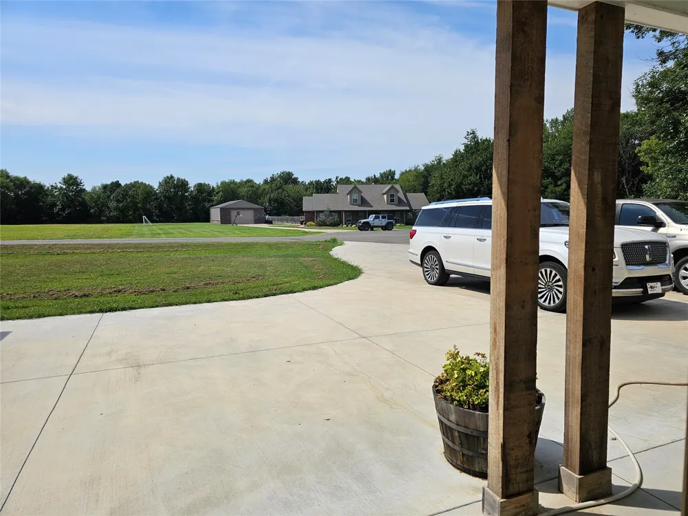 1482 Darlene Lane Fort Gibson, OK 74434