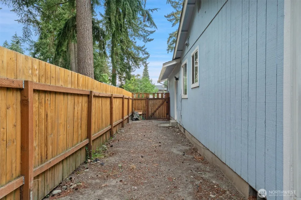 18813 79th Avenue Ct E Puyallup, WA 98375