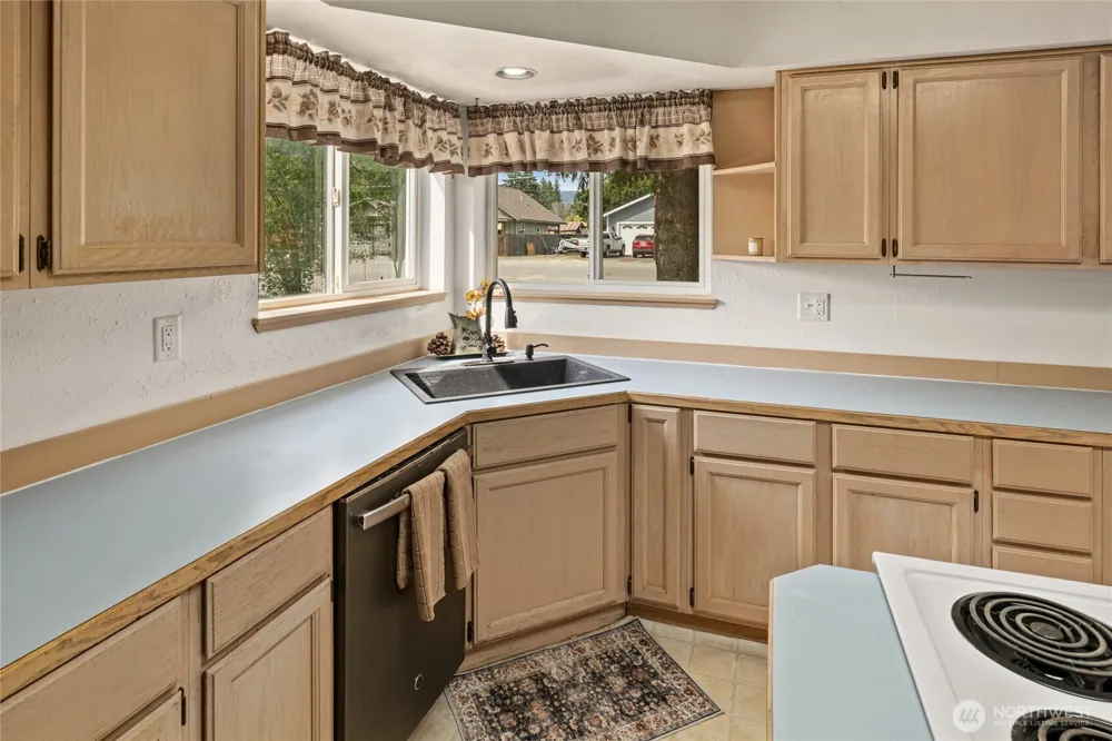 323 Madison Avenue South Cle Elum, WA 98943