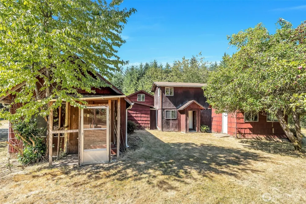 405 ITALIAN CREEK ROAD Kalama, WA 98625