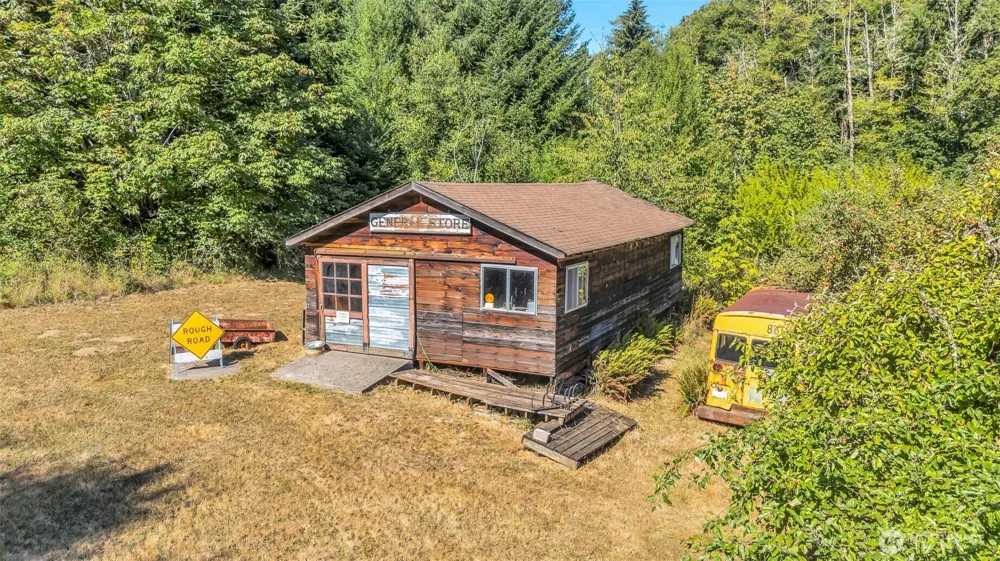 405 ITALIAN CREEK ROAD Kalama, WA 98625