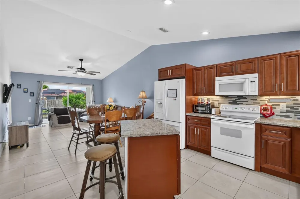 1223/1225 NE 15TH LANE Cape Coral, FL 33909