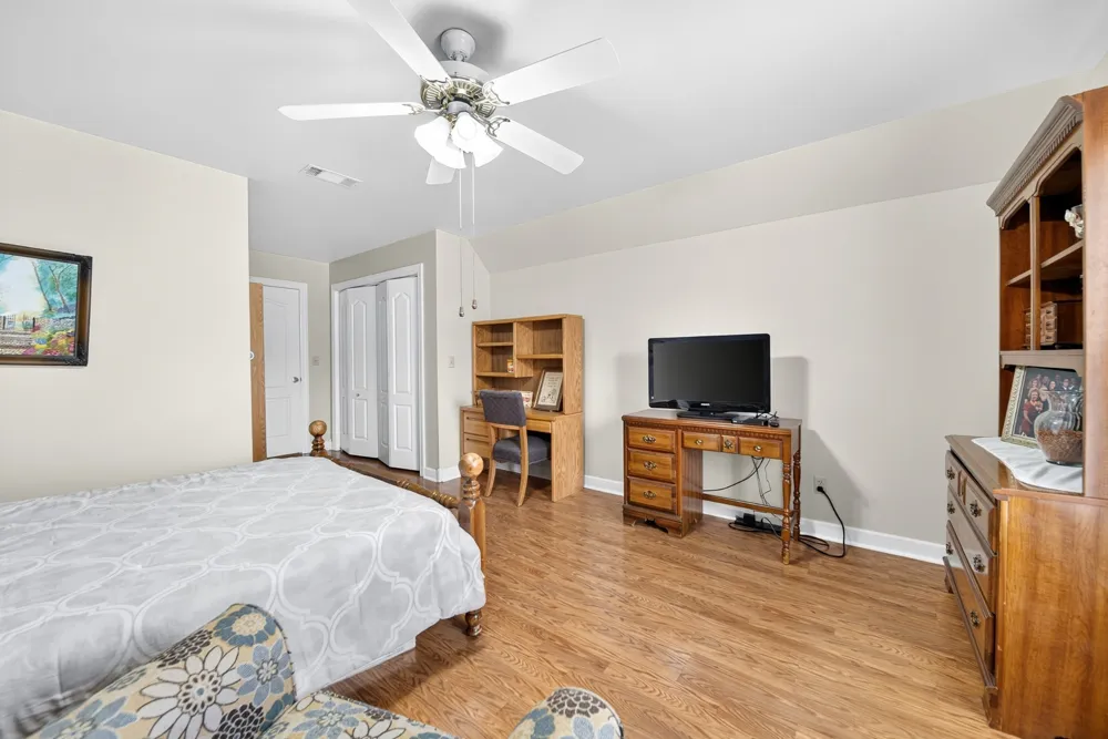 2236 New Hope Rd Hendersonville, TN 37075