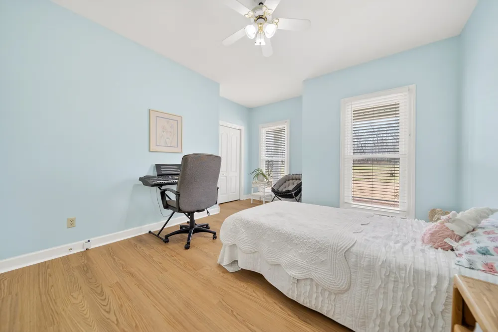 2236 New Hope Rd Hendersonville, TN 37075