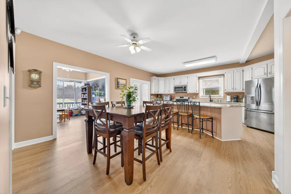 2236 New Hope Rd Hendersonville, TN 37075