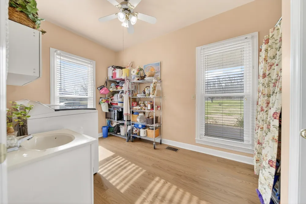 2236 New Hope Rd Hendersonville, TN 37075
