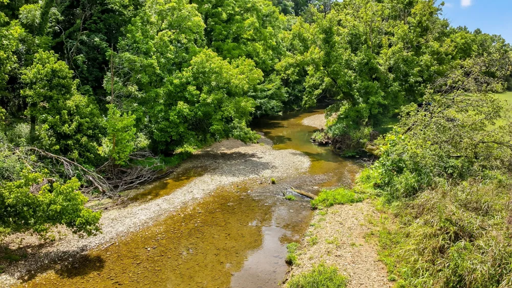 2236 New Hope Rd Hendersonville, TN 37075