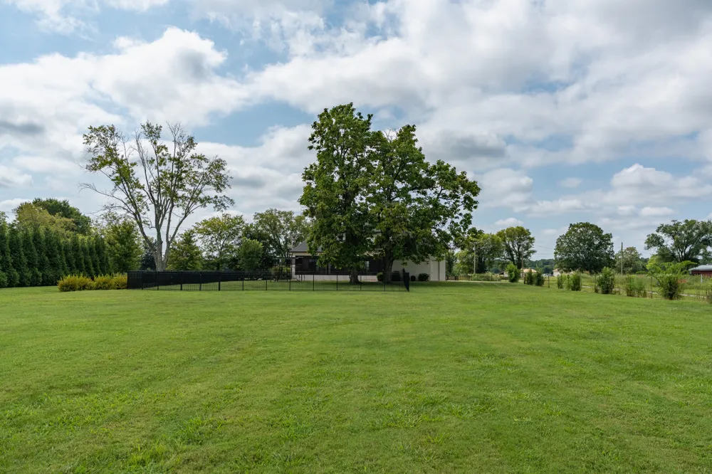 2070 Swamp Leanna Rd Murfreesboro, TN 37129
