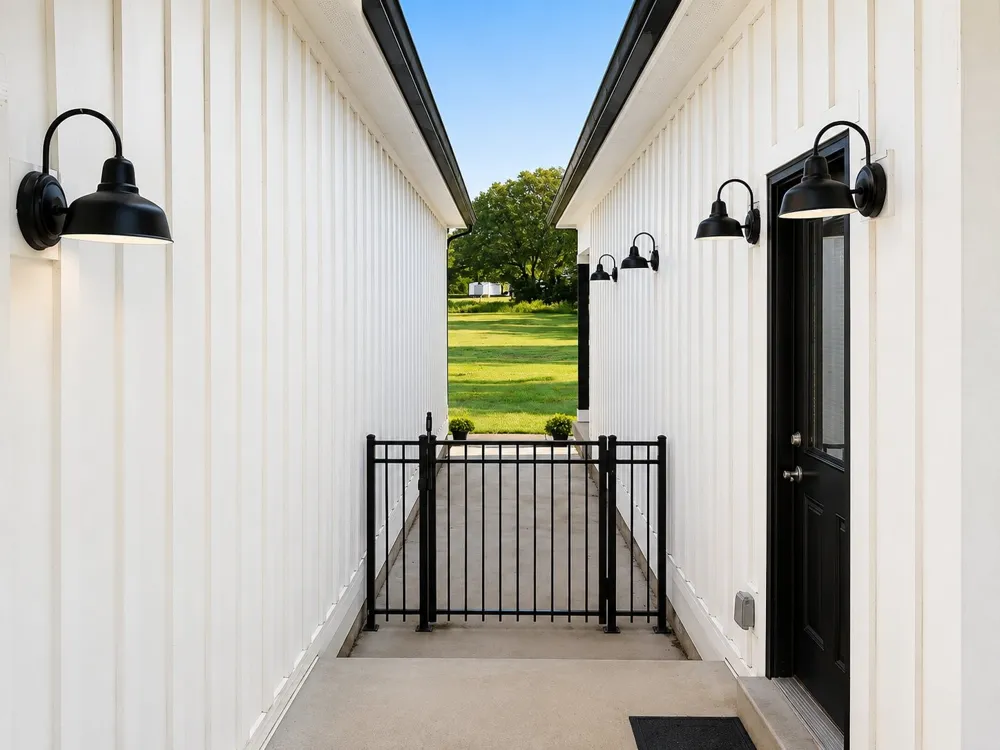 1074 Pair Six Dr Springfield, TN 37172