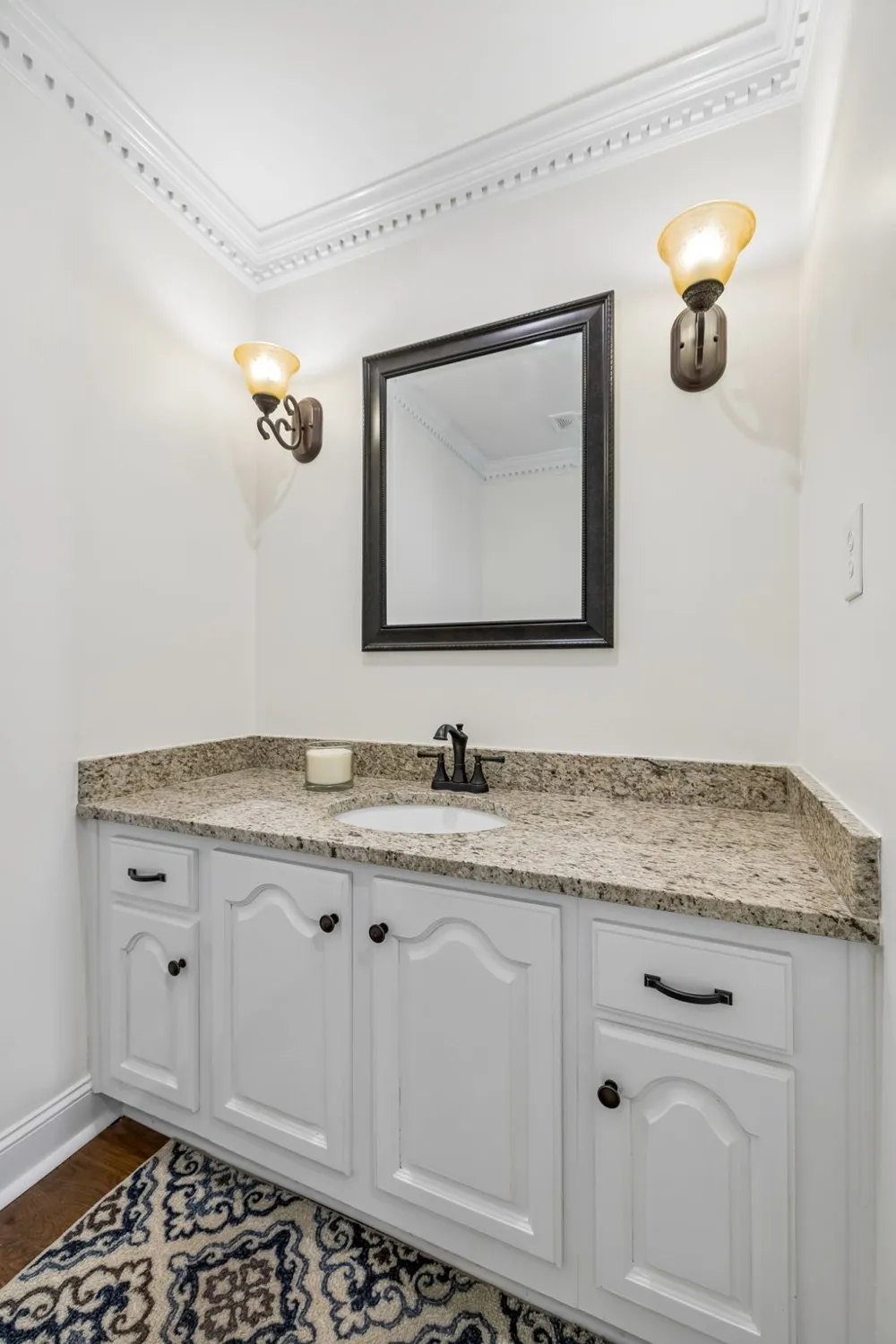 100 Deerfield Dr Columbia, TN 38401