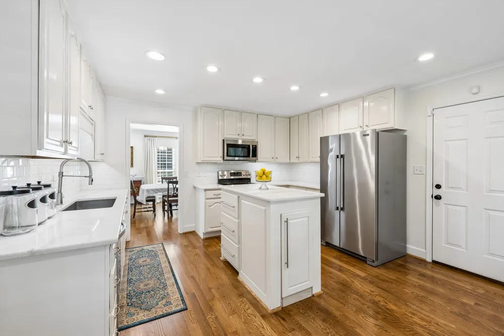 100 Deerfield Dr Columbia, TN 38401
