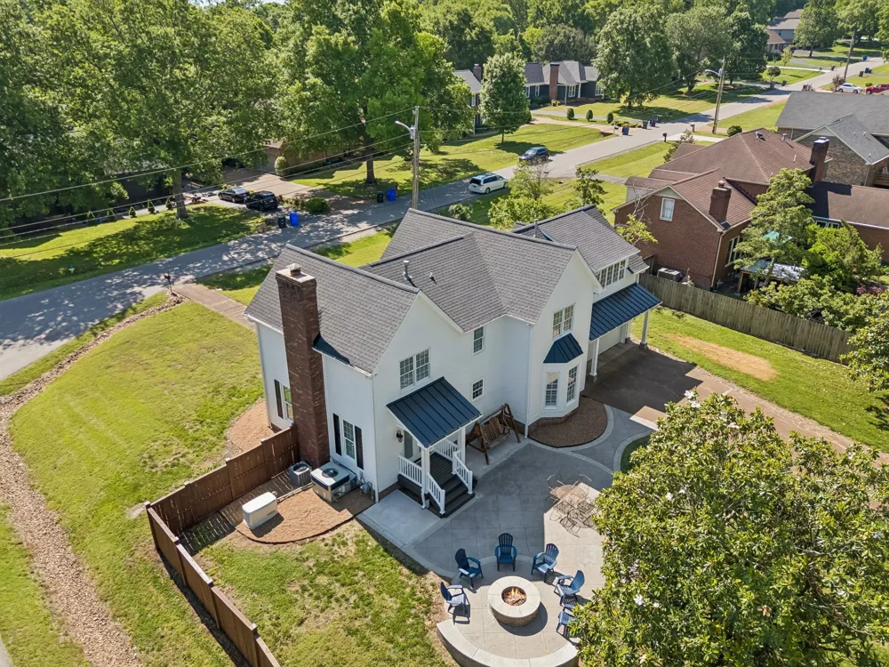 100 Deerfield Dr Columbia, TN 38401