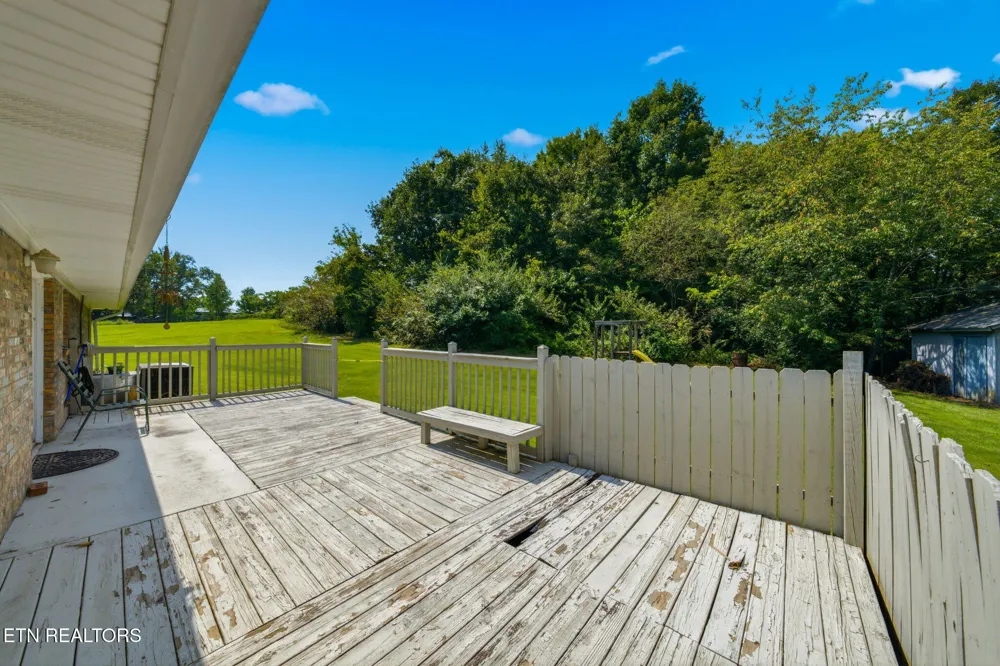 804 Maryville Hwy Seymour, TN 37865