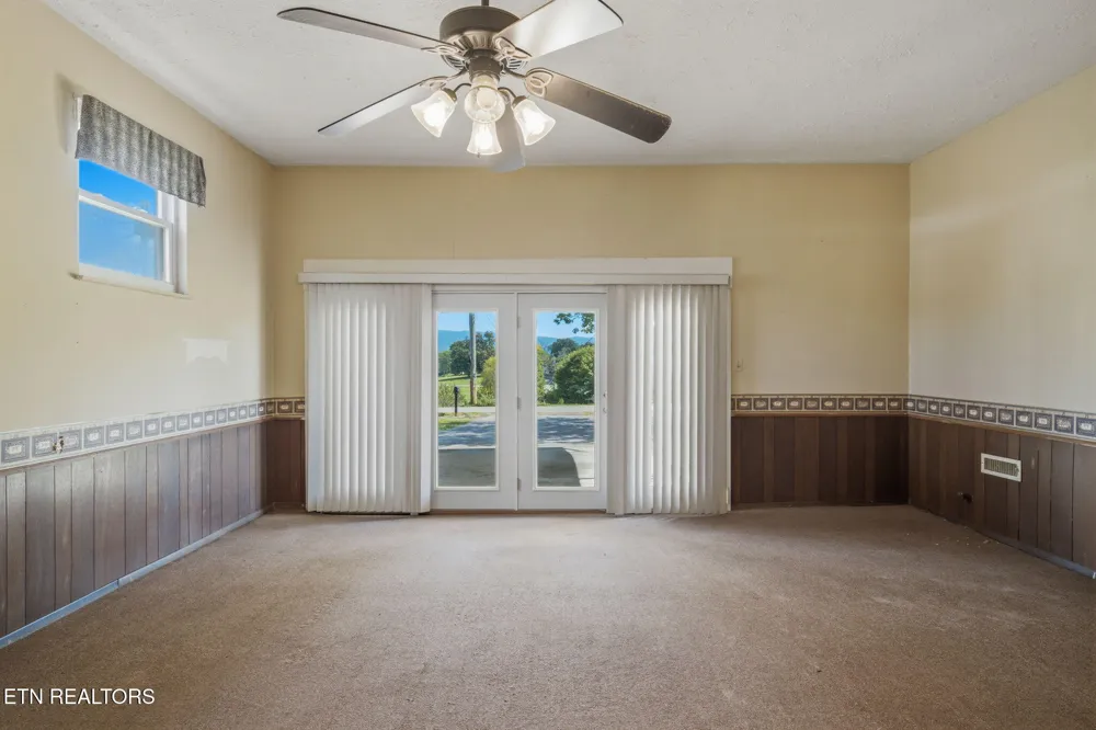804 Maryville Hwy Seymour, TN 37865