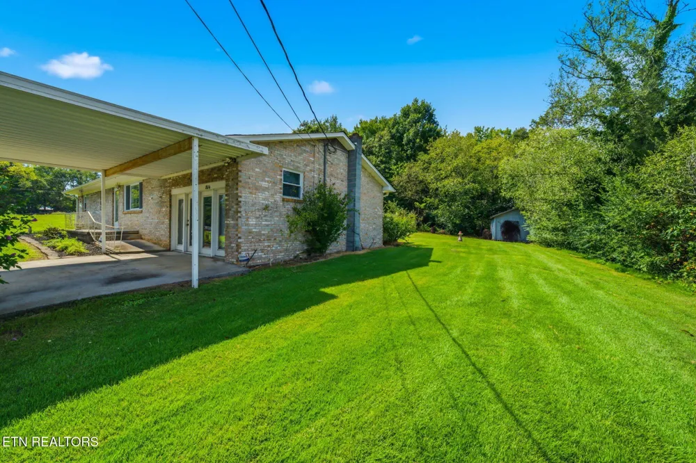 804 Maryville Hwy Seymour, TN 37865