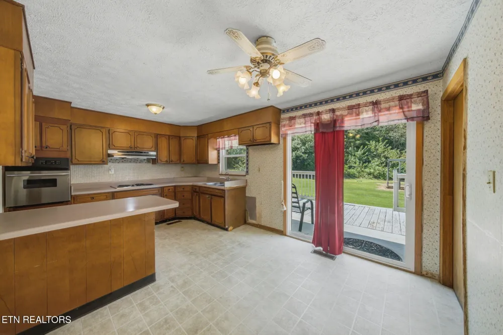 804 Maryville Hwy Seymour, TN 37865