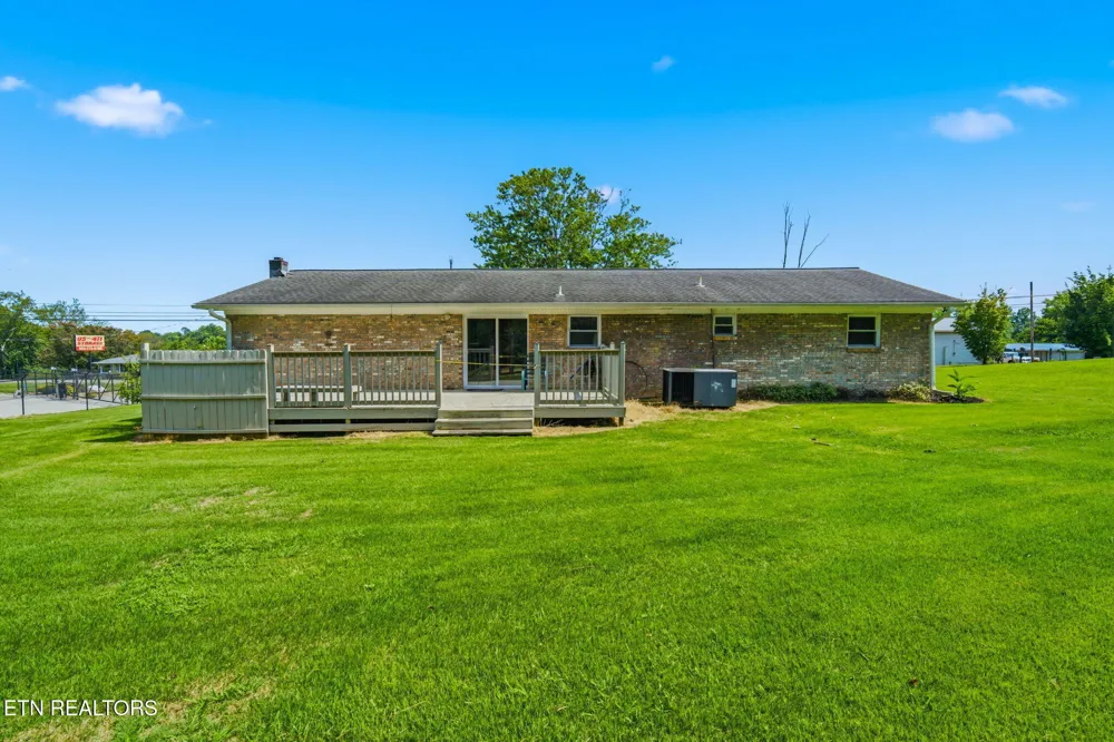 804 Maryville Hwy Seymour, TN 37865