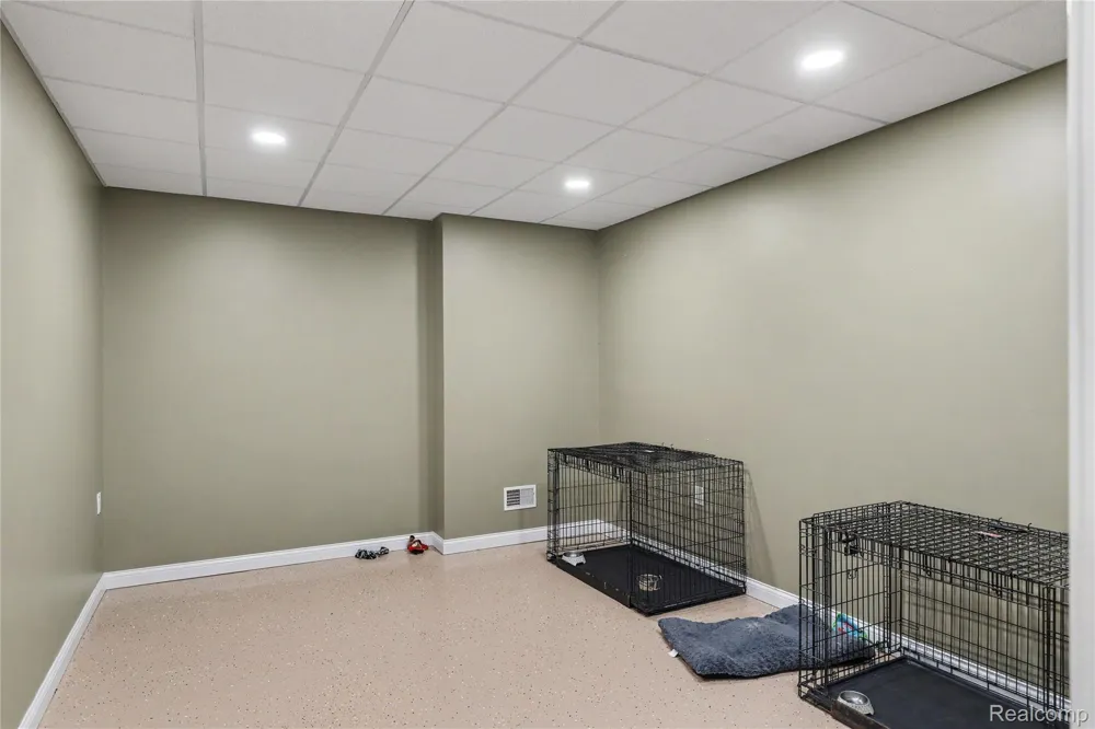 2442 Meadow Court Addison Township, MI 48367