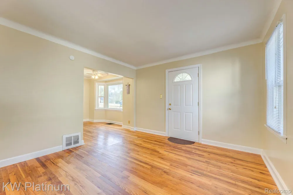 3310 Poplar Street Port Huron City, MI 48060