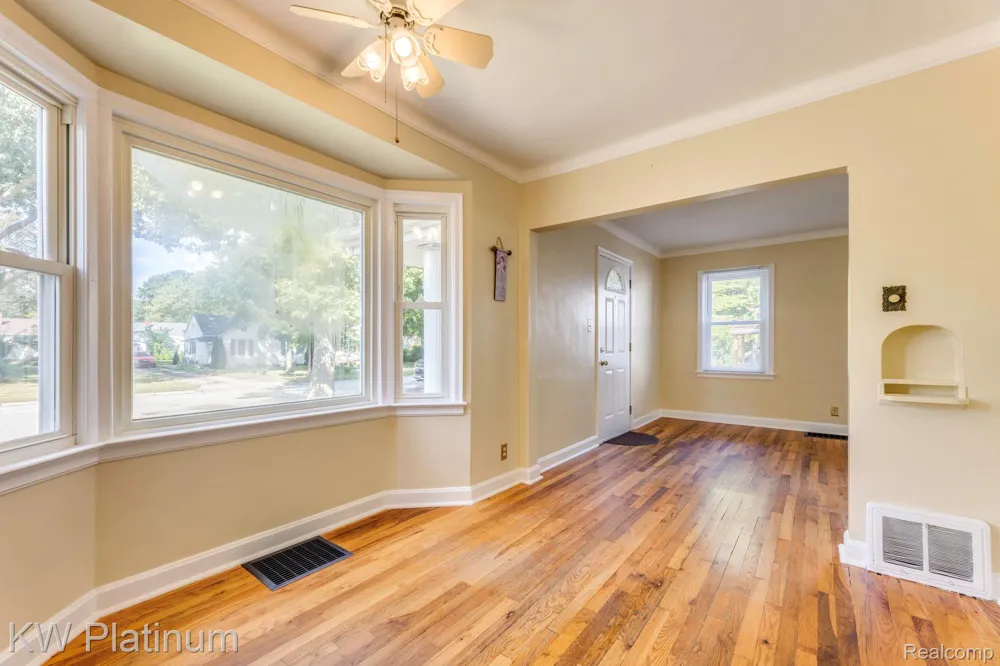 3310 Poplar Street Port Huron City, MI 48060