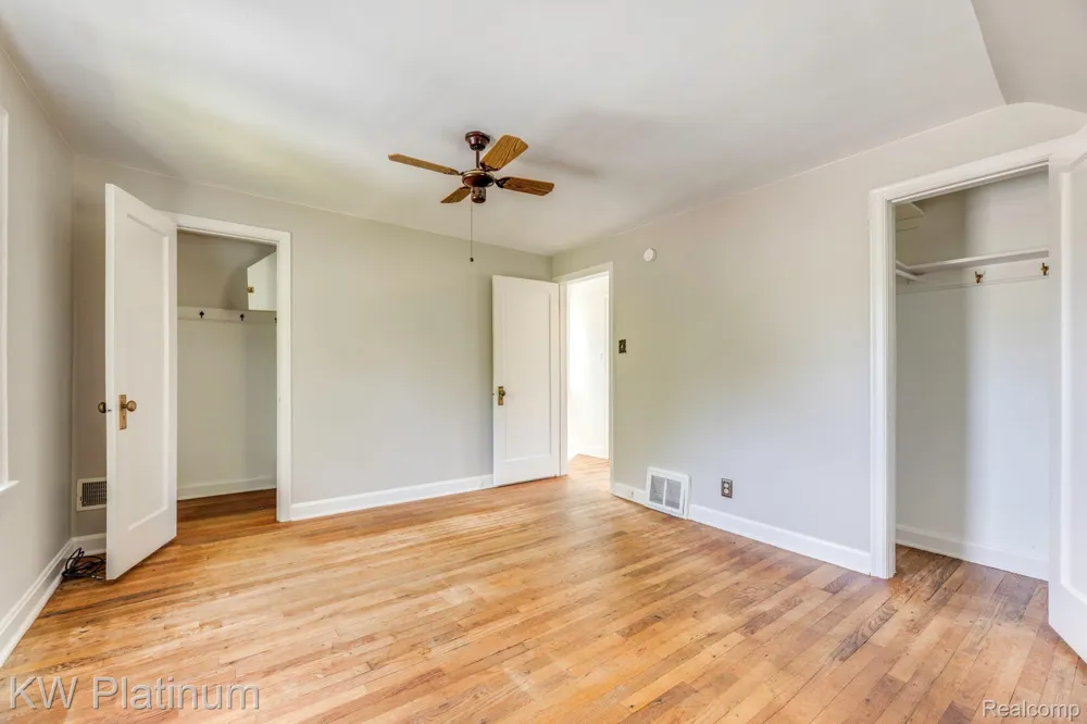 3310 Poplar Street Port Huron City, MI 48060