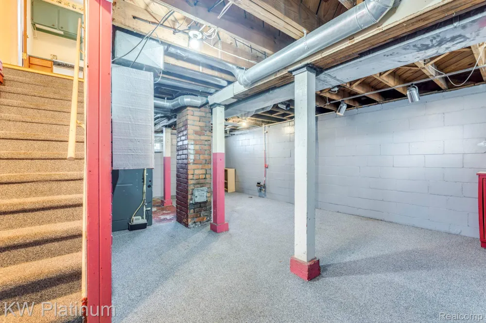 3310 Poplar Street Port Huron City, MI 48060