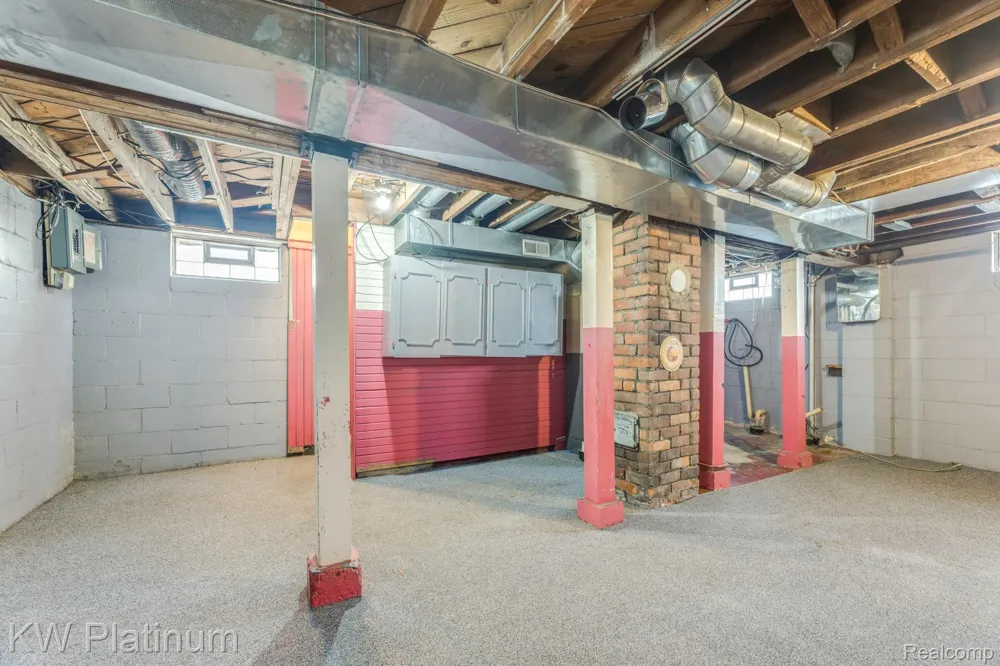 3310 Poplar Street Port Huron City, MI 48060