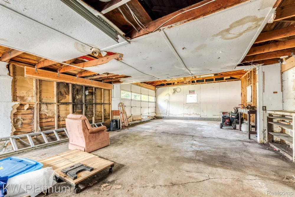 3310 Poplar Street Port Huron City, MI 48060