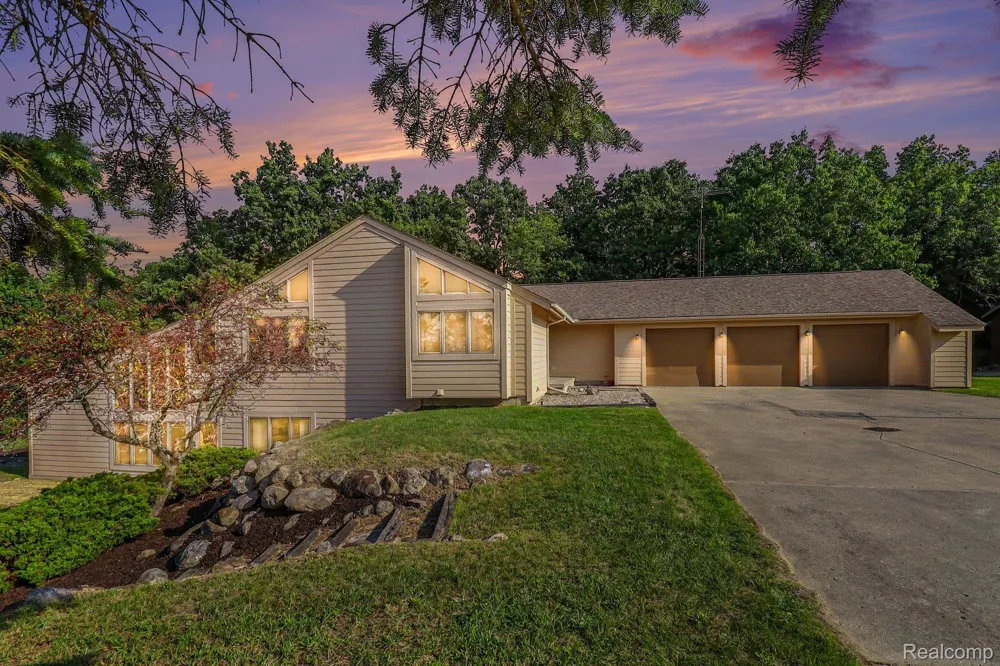 10250 Eagle Road Rose Township, MI 48350