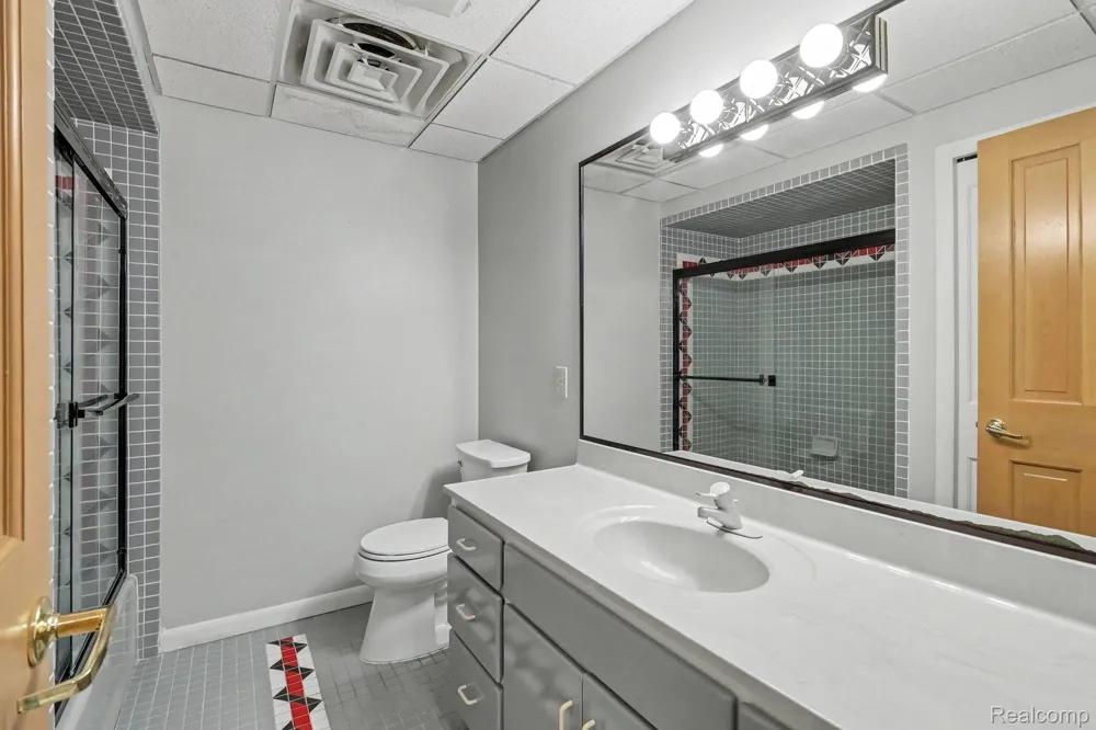 10250 Eagle Road Rose Township, MI 48350